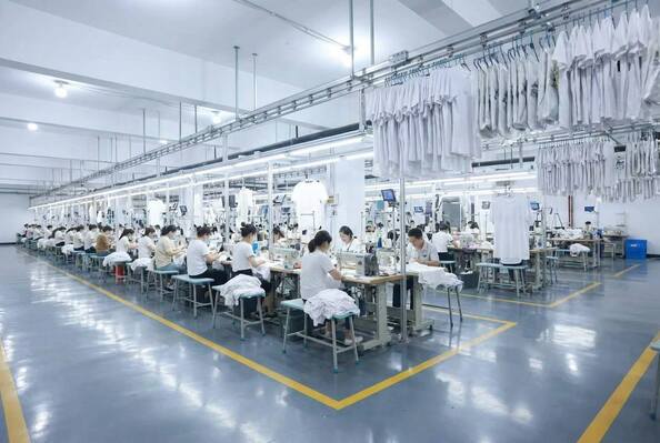 Guangzhou Odin Apparel Co., Ltd.， линия производства производителя