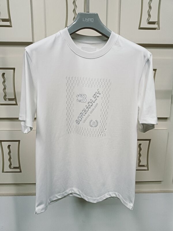 Высококачественный поставщик термотрансферных этикеток с низким минимальным объемом заказа, индивидуальная печать 3D-логотипа для термотрансферной печати на футболках