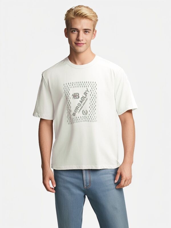 Высококачественный поставщик термотрансферных этикеток с низким минимальным объемом заказа, индивидуальная печать 3D-логотипа для термотрансферной печати на футболках