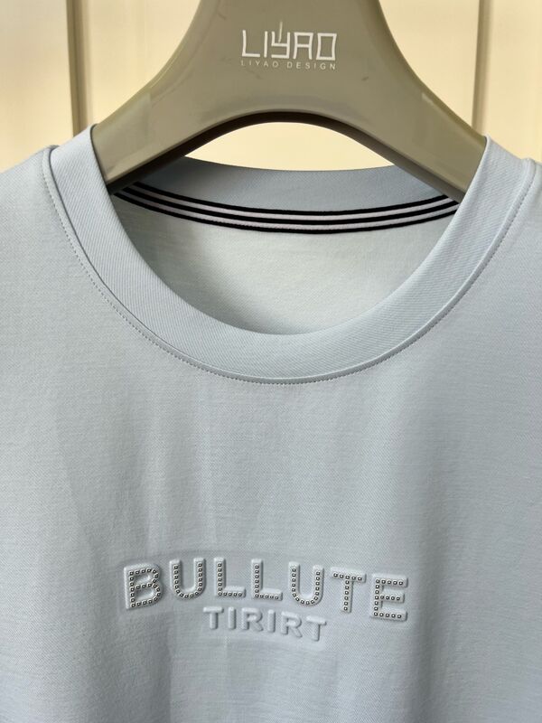 Luxury Crew Neck T-shirt Print Logo Design Принимает Оригинальный Процесс Вышивки Ткани Плюс Тепло - Трансфер Виниловый Процесс OEM/ODM